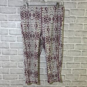 D:21 Patterned Kids Leggings, Capri white burgundy, blue size large